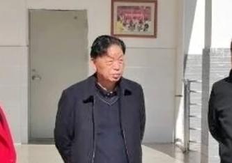 75岁官员被公诉其市长儿子已离世