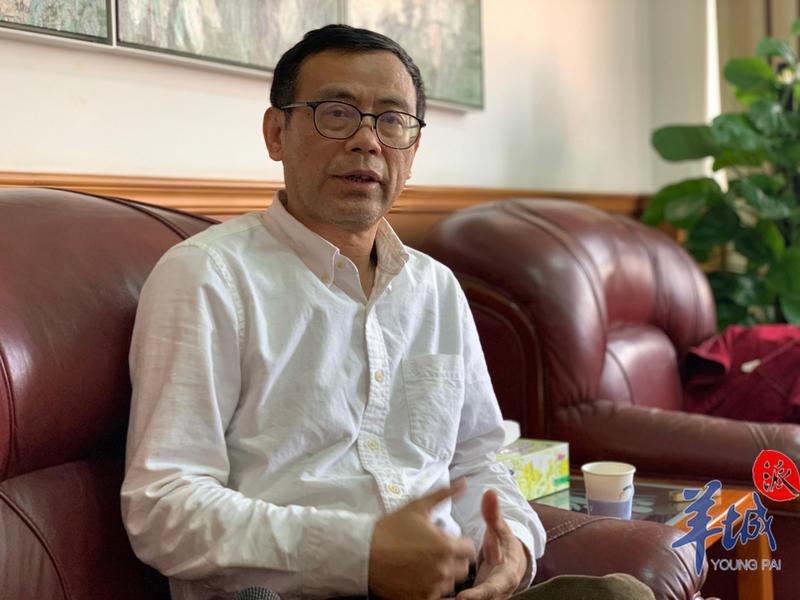 困在转院“潜规则”中的重症患者