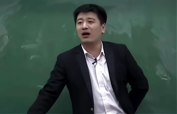 张雪峰称江苏大学不是211胜似211
