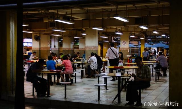 新加坡门将：摊位食品被中国人买空