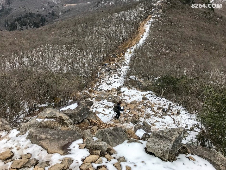 游客吐槽被困武功山数小时挨冻