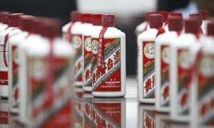 中秋涨价梦破灭 茅台跌破2600元／瓶