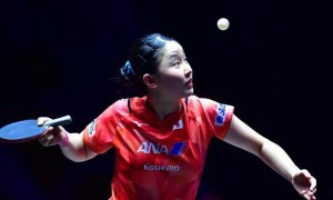 何卓佳3比0张本美和