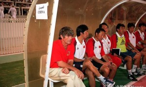 国足近10年换过9任主帅