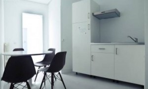 学校回应翻修学生公寓致空气污染