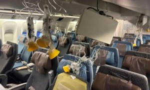 新航迫降客机舱内画面曝光