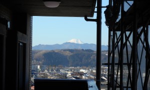 日本一公寓因遮挡富士山紧急拆除