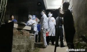 村民杀害邻居一家四口？警方回应