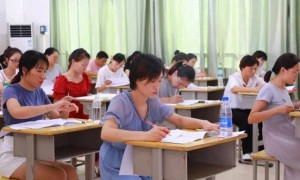 生3孩教师选调可加5分？教体局回应