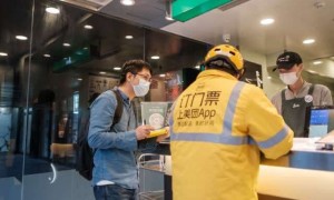 男子白天送外卖晚上写代码月入过万