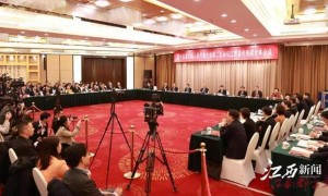 英国召开紧急会议拟设常备军应对骚乱