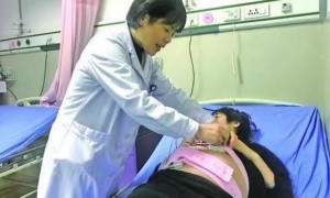24岁生下唐氏综合征患儿母亲发声