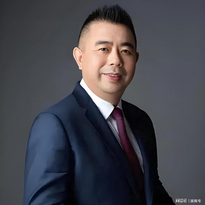 曾火烧2000双假皮鞋的“鞋王”请辞插图 曾火烧2000双假皮鞋的“鞋王”请辞插图