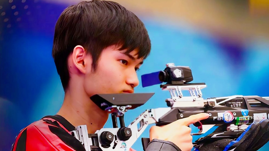 盛李豪全满贯：少年枪王，一枪射落所有荣光插图
