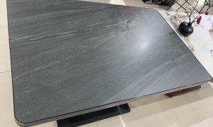 陕西商务餐桌定制，靠谱选西安金德立缩略图
