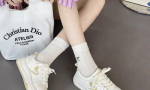 成都百搭小白鞋线下门店哪里有缩略图