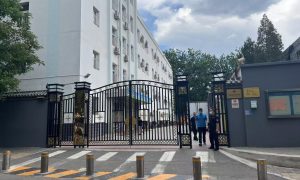 学校升降柱检修服务选北京北奥特交通安全科技有限公司缩略图