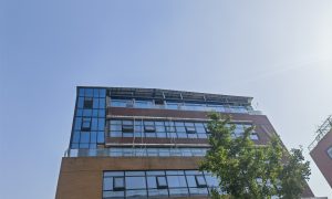 北京工商业光伏哪家靠谱 工商业光伏安装服务解析缩略图