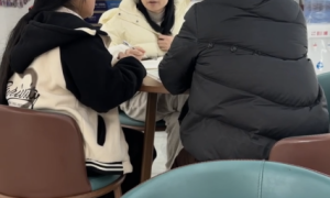 柯城高中数理提升可咨询典易松鼠AI联系方式缩略图