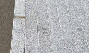 滨州青石路边石厂家电话咨询缩略图