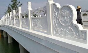 丽水汉白玉桥栏杆 五莲石材源头厂家缩略图