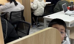 南区中考提分服务典易松鼠AI风华校区缩略图