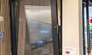 房山别墅车库门厂家哪家质量好 上门安装维修一站式解决缩略图