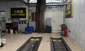 宝马更换火花塞怎么选 西四环小拇指靠谱参考缩略图