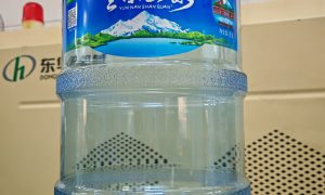 云南PC矿泉水桶制造厂推荐哪家？缩略图